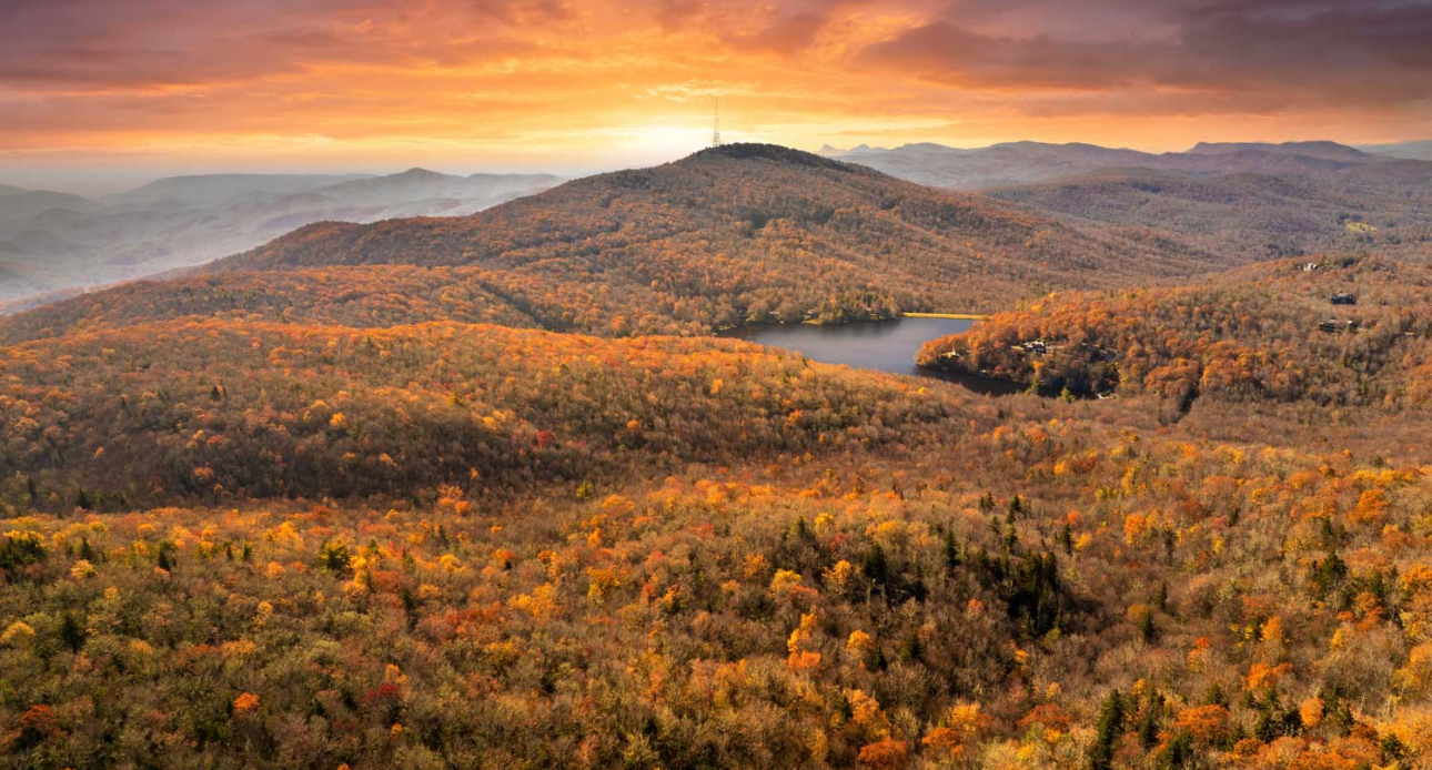 Autumn in Moultonborough Village: Local Farms, Foliage, and Fall Flavors